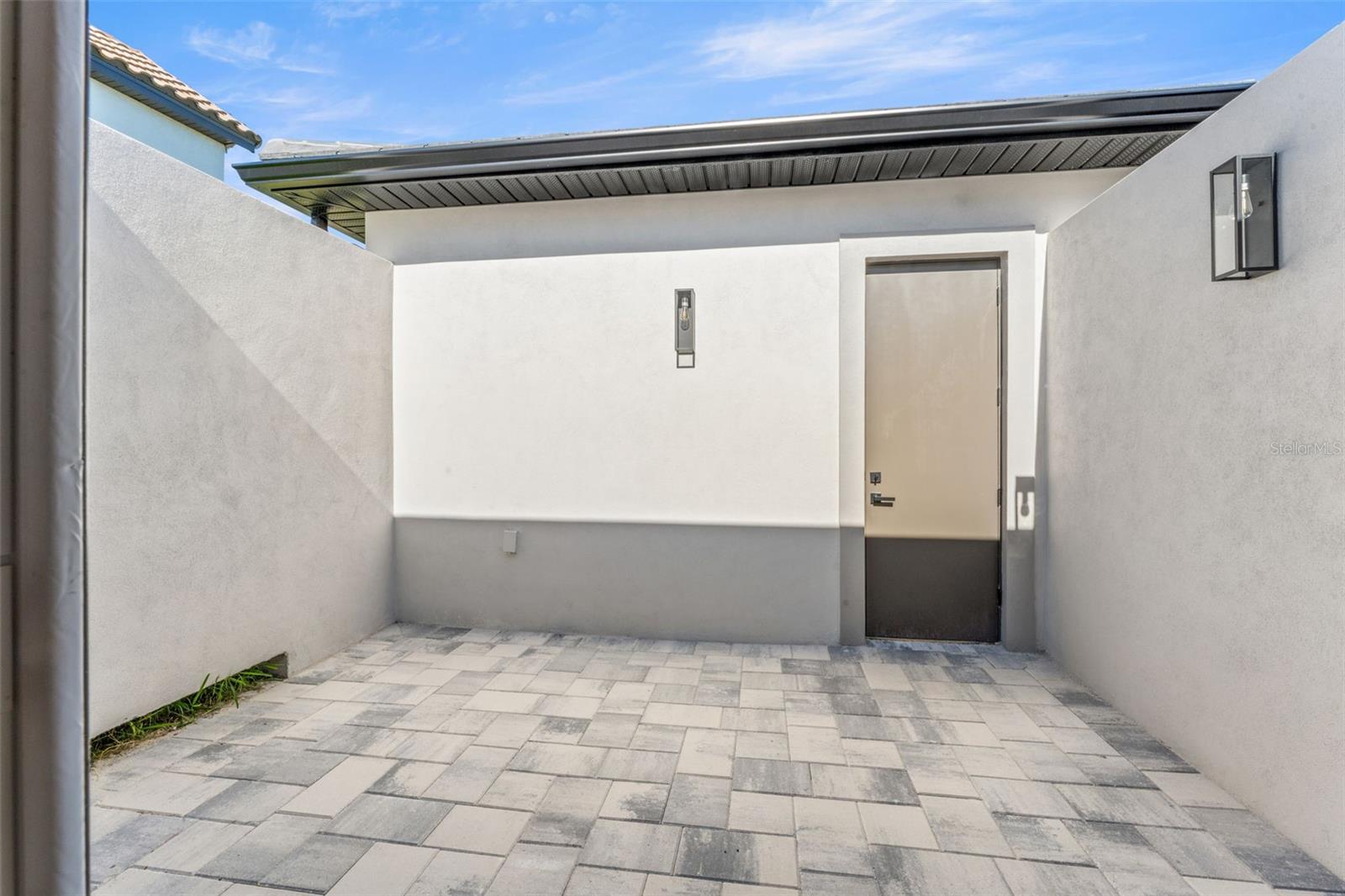 WATERGRASS- GRAYBROOK GATED SECTION - Residential