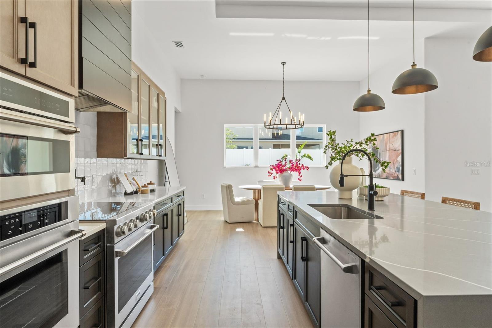 WATERGRASS- GRAYBROOK GATED SECTION - Residential