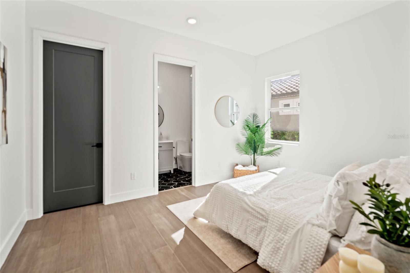 WATERGRASS- GRAYBROOK GATED SECTION - Residential