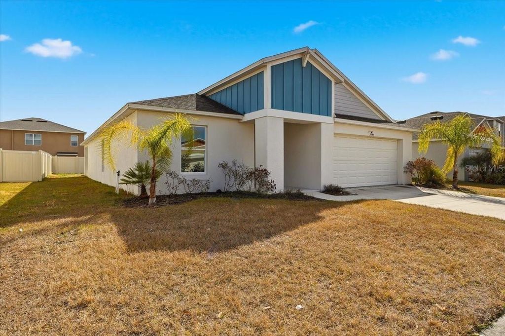 Photo of 5944 Slate Rock Drive, Lakeland, FL 33811 (MLS # O6382496)