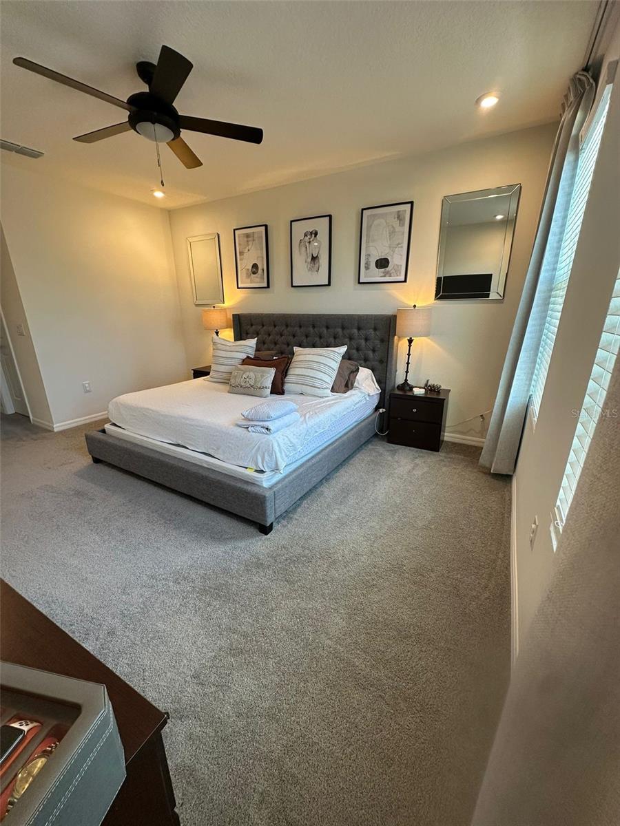 TAPESTRY PH 5 - Residential Lease