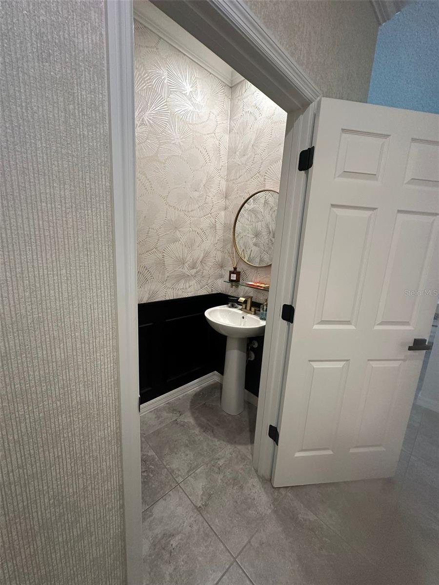 TAPESTRY PH 5 - Residential Lease