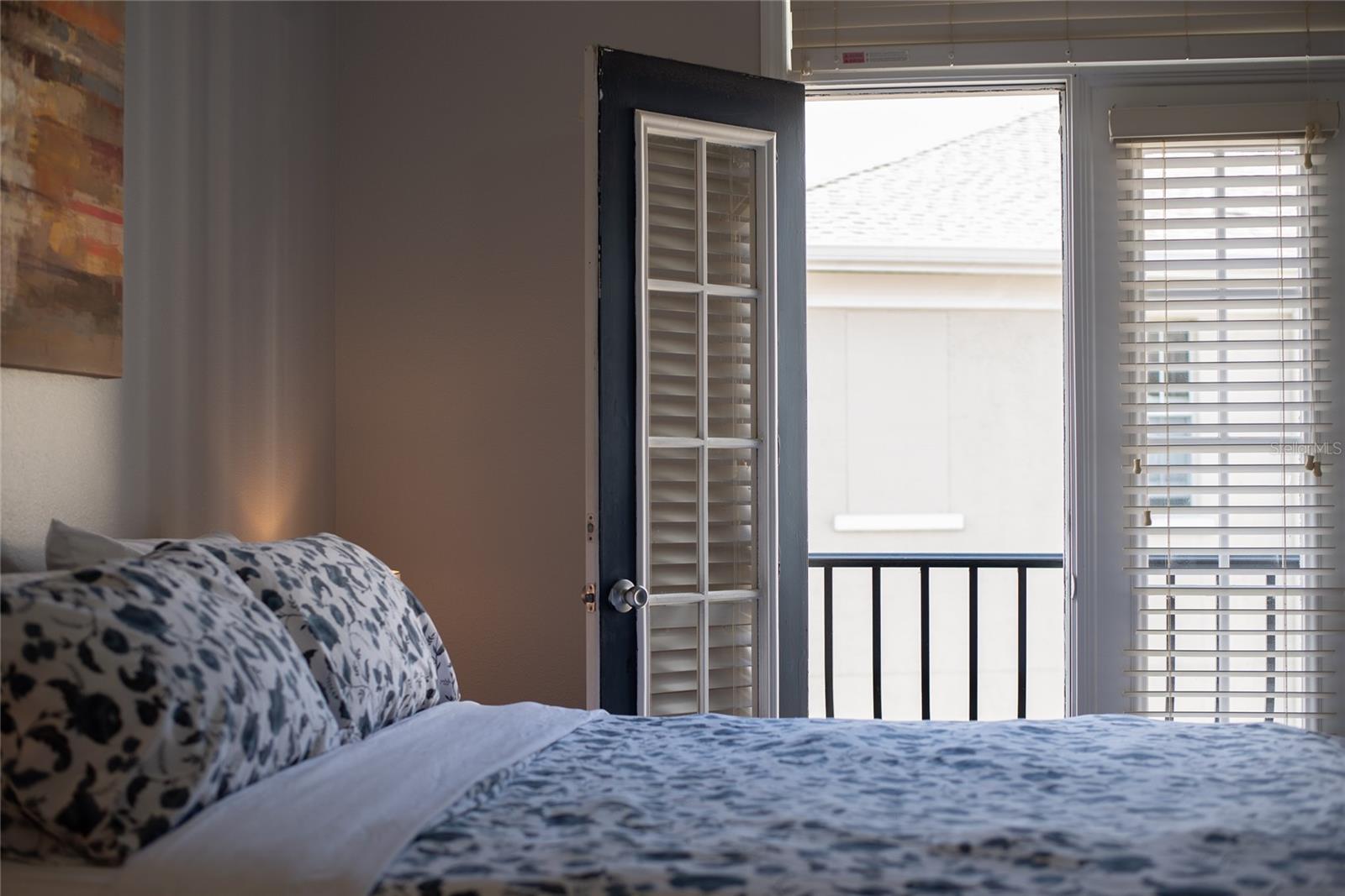 HARBOUR PLACE CITY HOMES A CON - Residential Lease