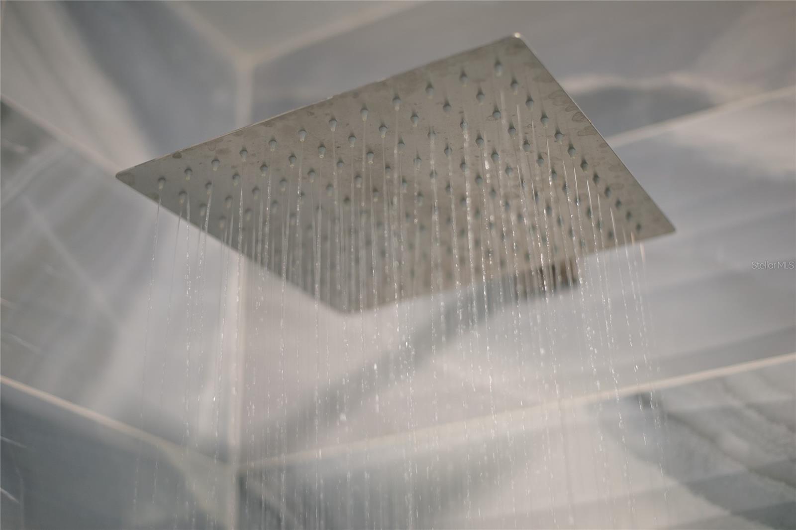 HARBOUR PLACE CITY HOMES A CON - Residential Lease