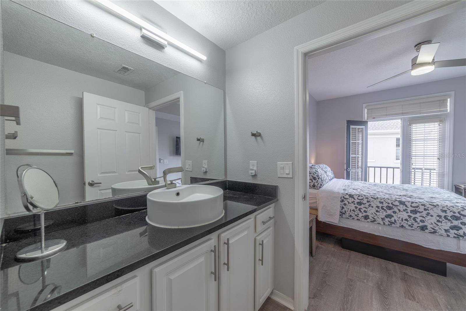 HARBOUR PLACE CITY HOMES A CON - Residential Lease