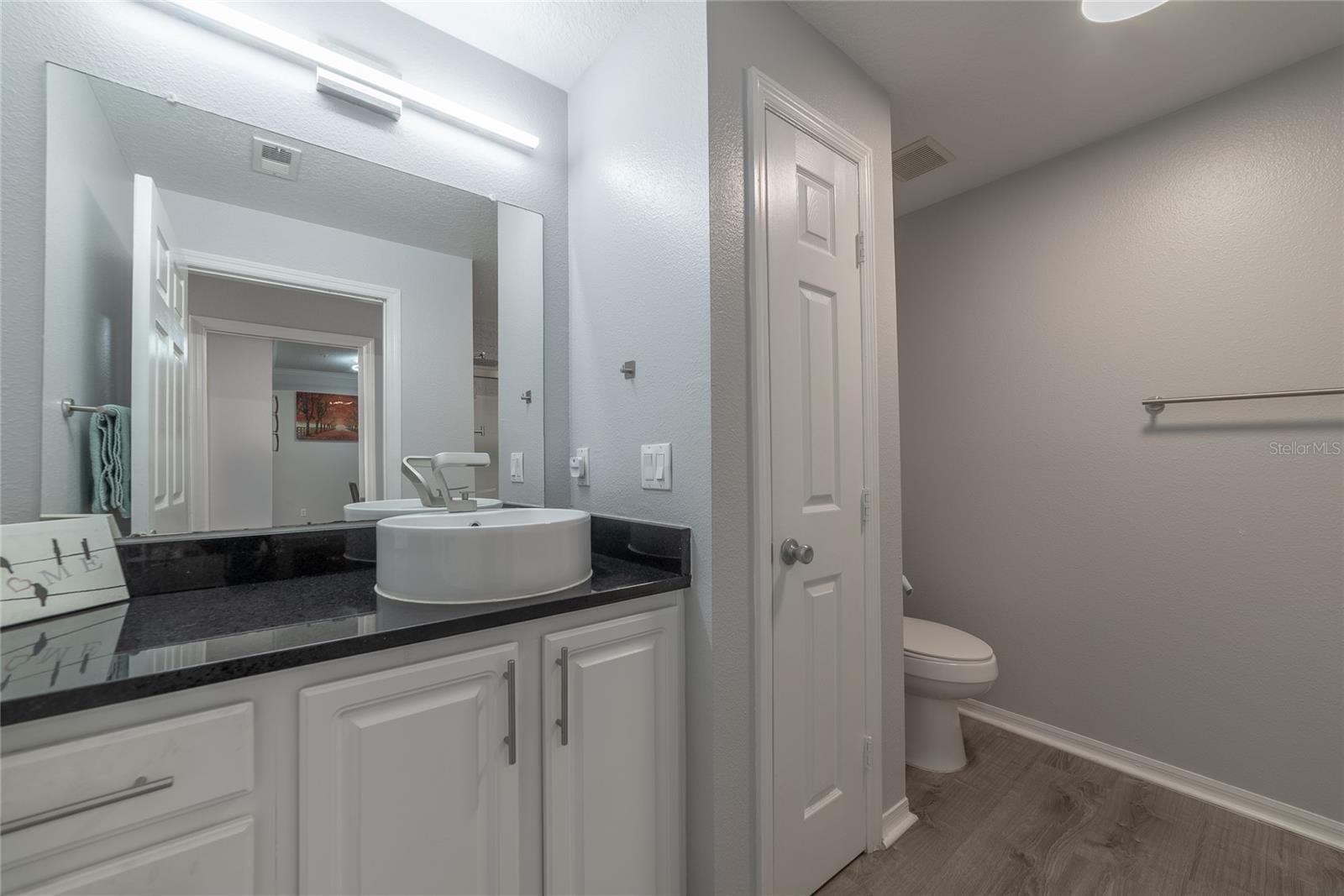 HARBOUR PLACE CITY HOMES A CON - Residential Lease