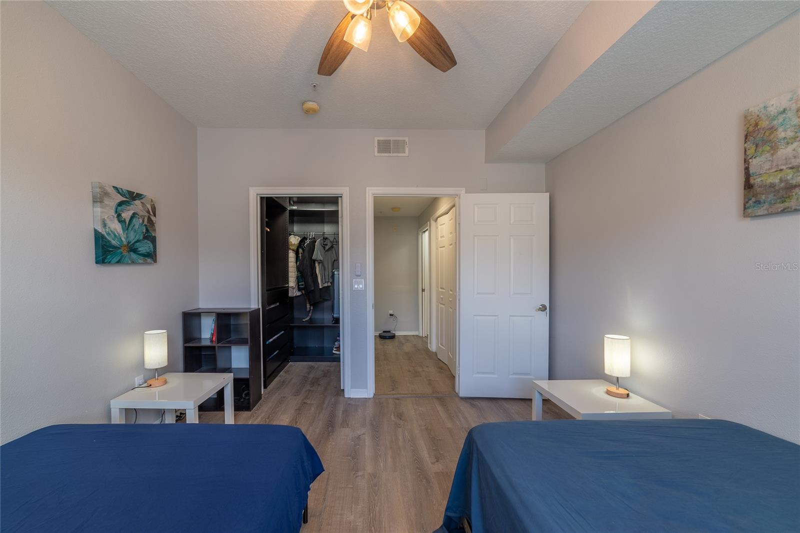 HARBOUR PLACE CITY HOMES A CON - Residential Lease