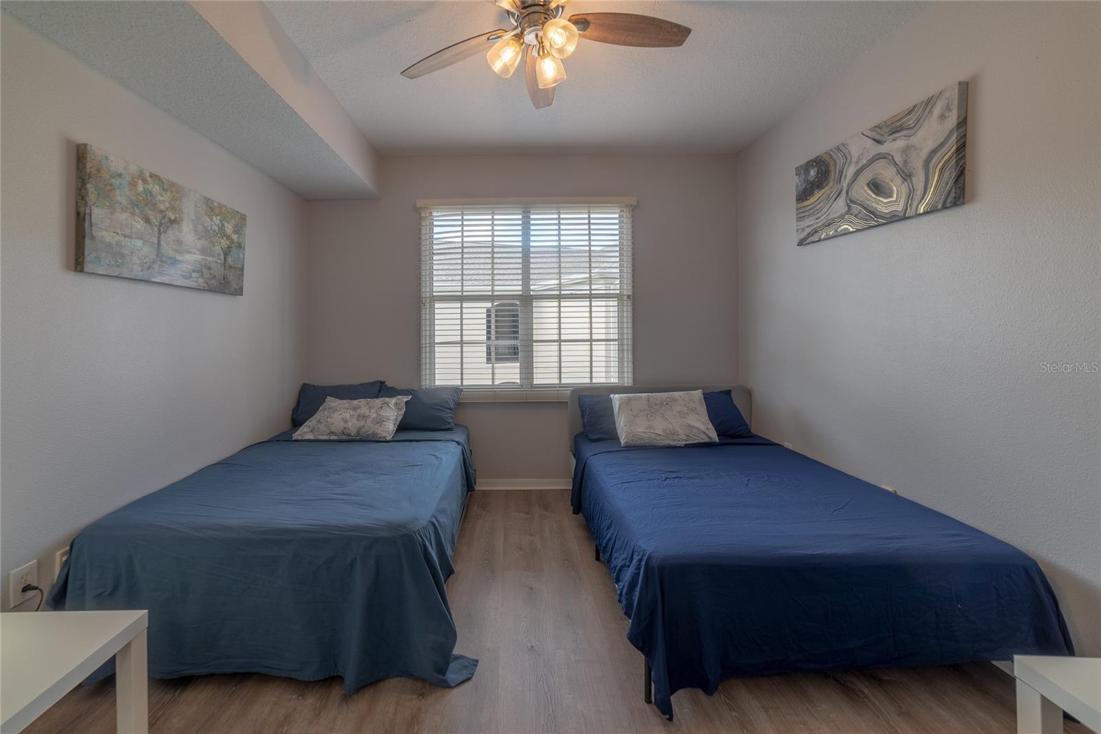 HARBOUR PLACE CITY HOMES A CON - Residential Lease