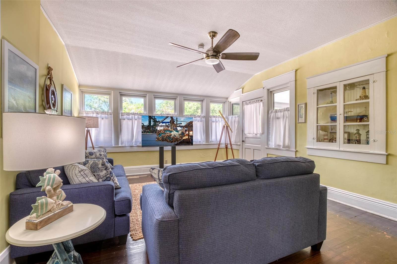 H G H REEDS ADD TO BRAIDENTOWN - Residential