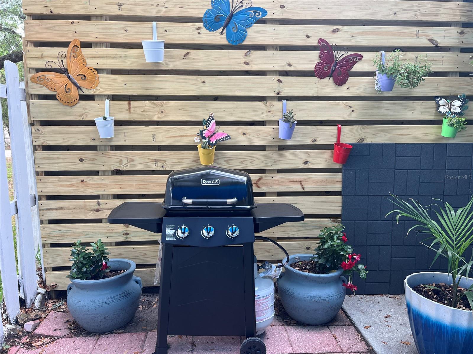 H G H REEDS ADD TO BRAIDENTOWN - Residential