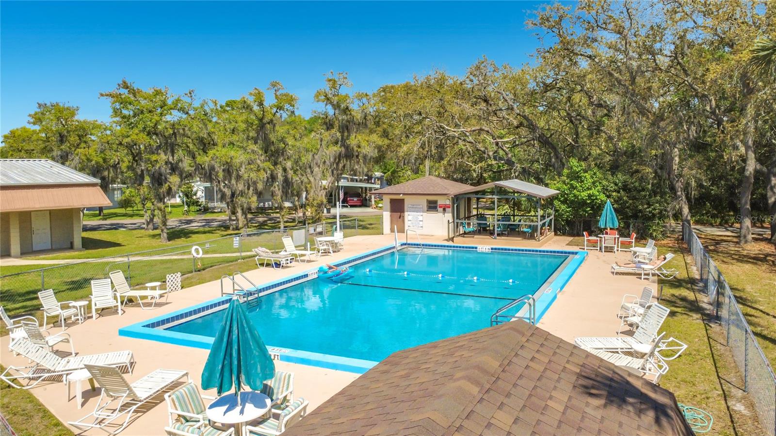 DORA PINES SUB - Residential