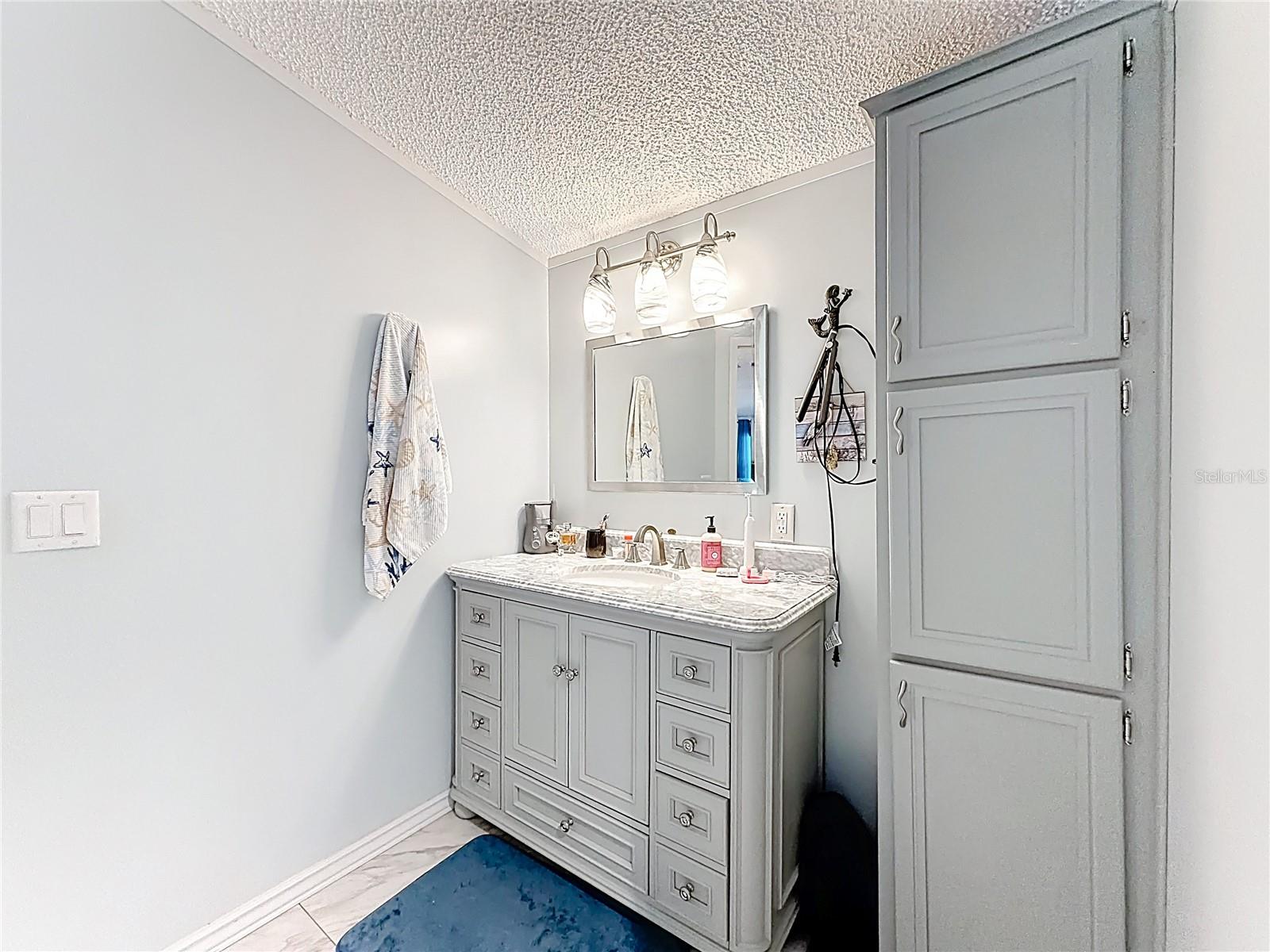 DORA PINES SUB - Residential