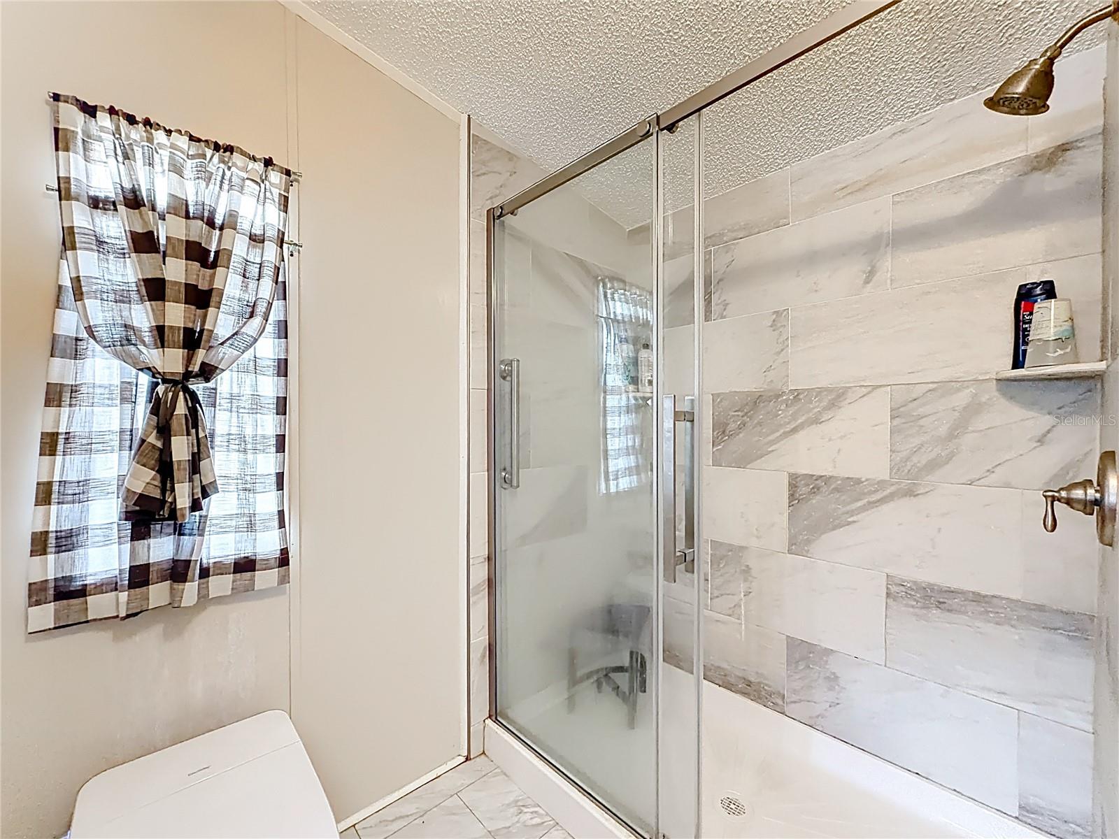 DORA PINES SUB - Residential