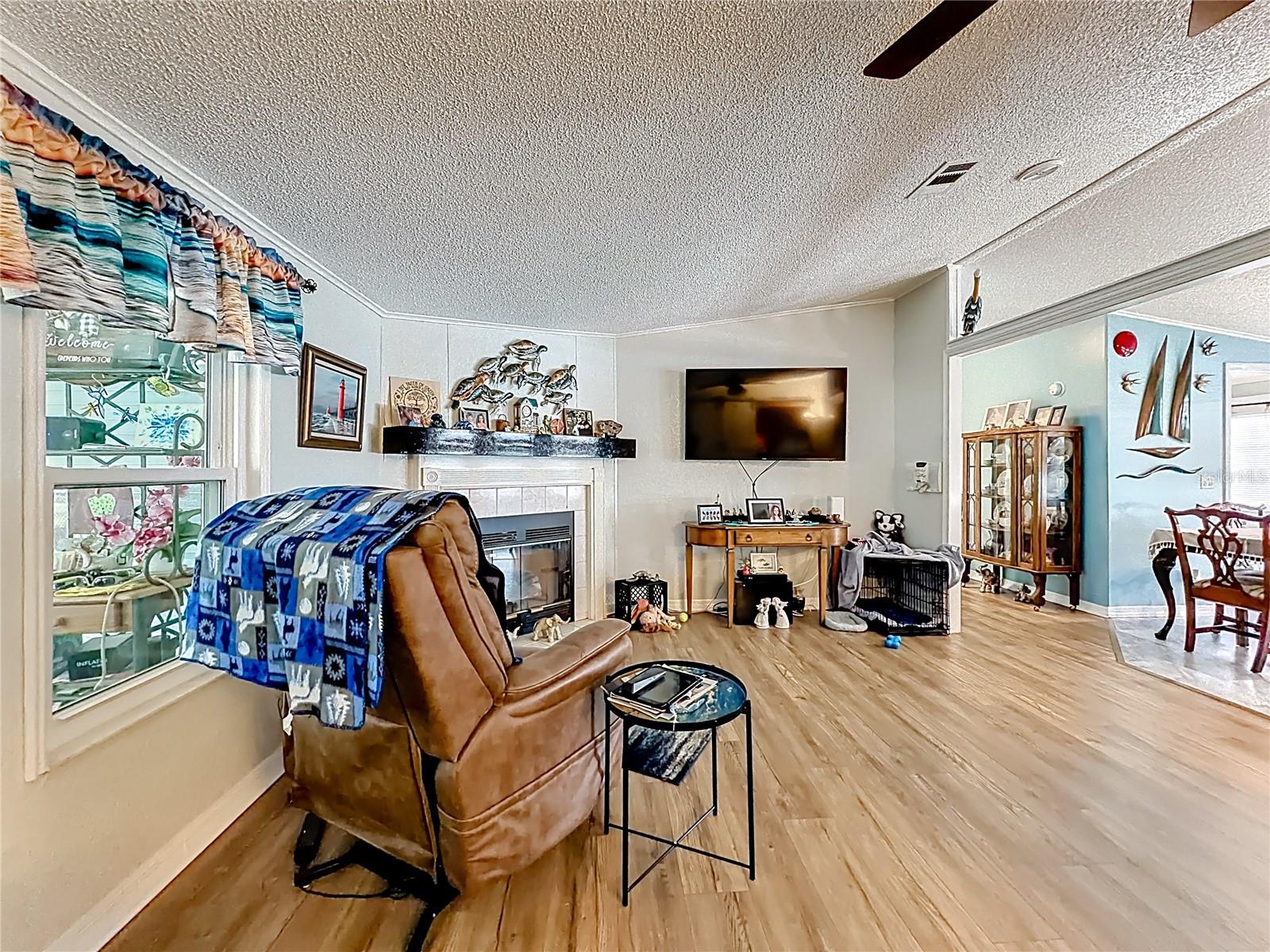 DORA PINES SUB - Residential