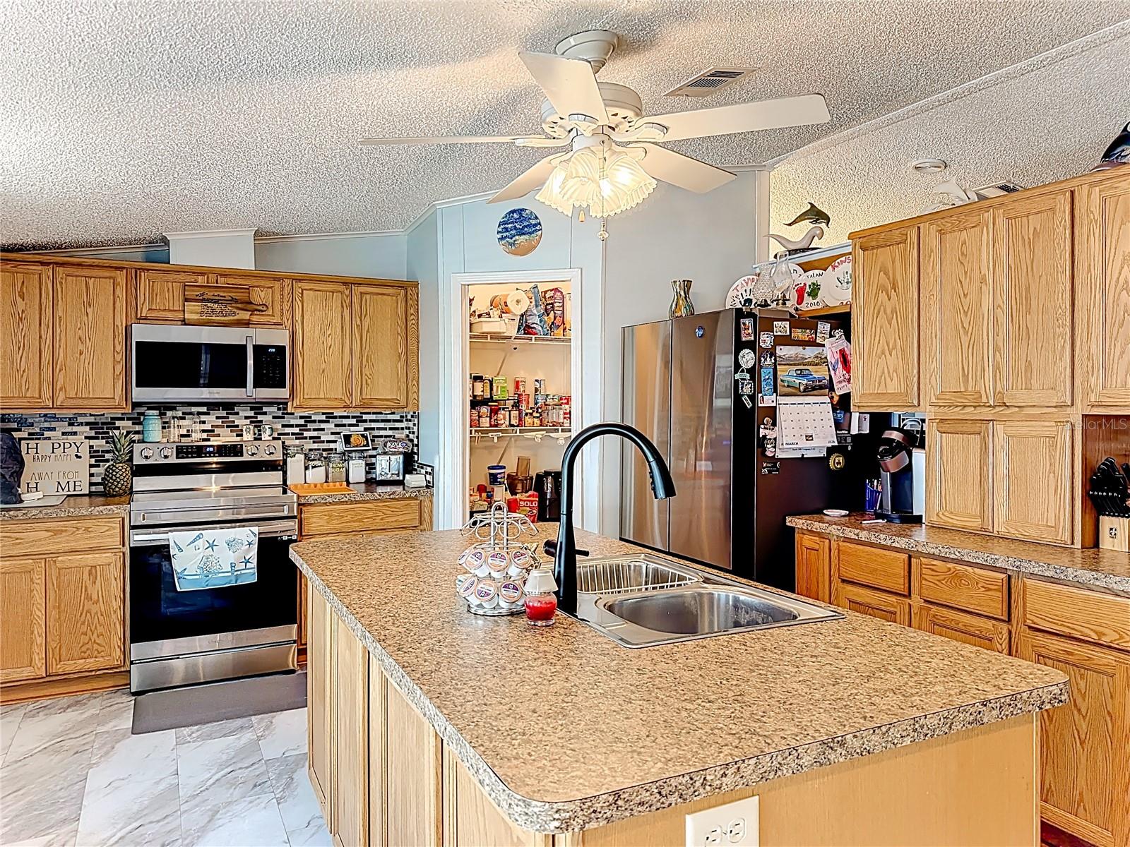 DORA PINES SUB - Residential