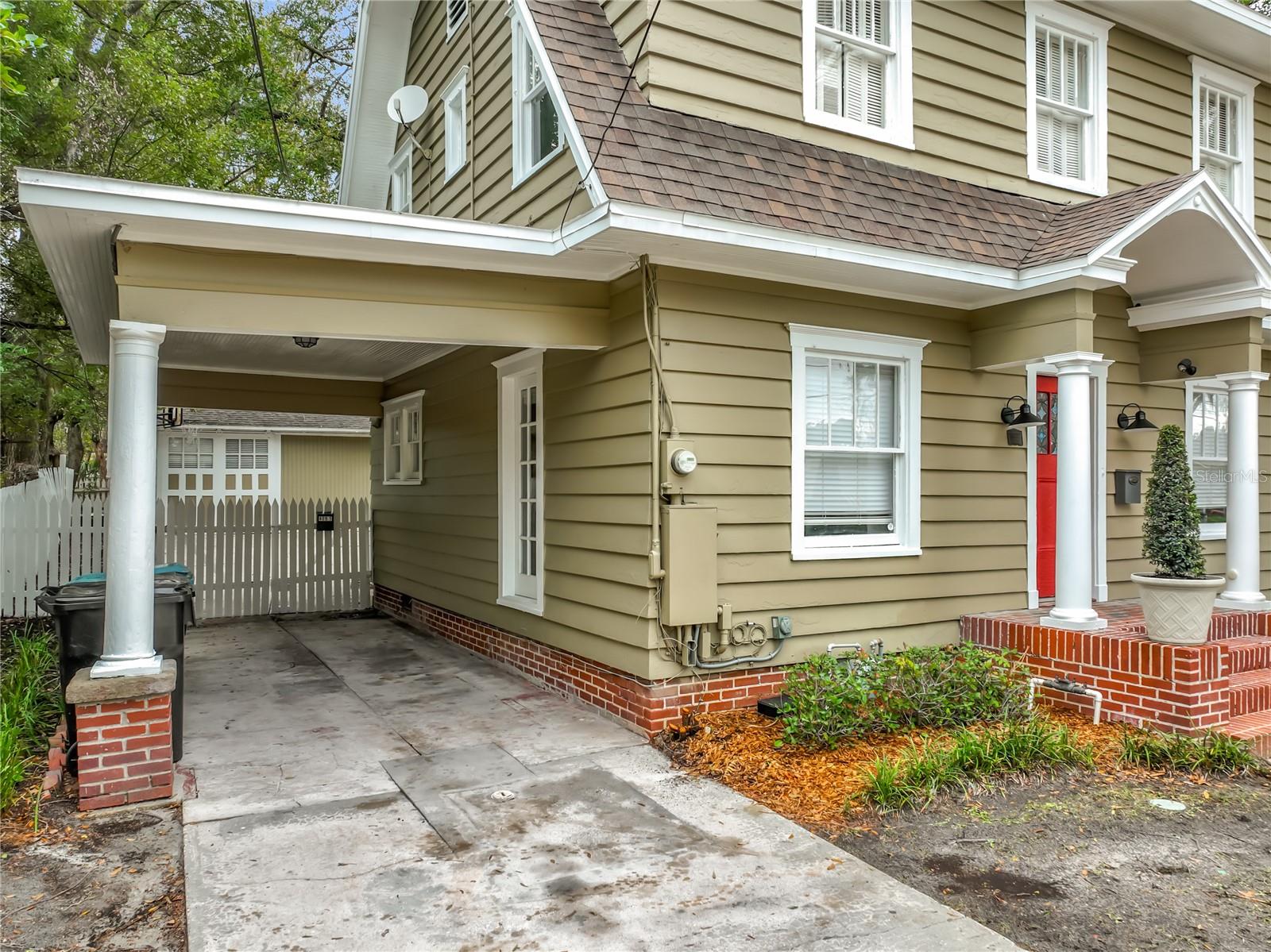 409 E CONCORD STREET