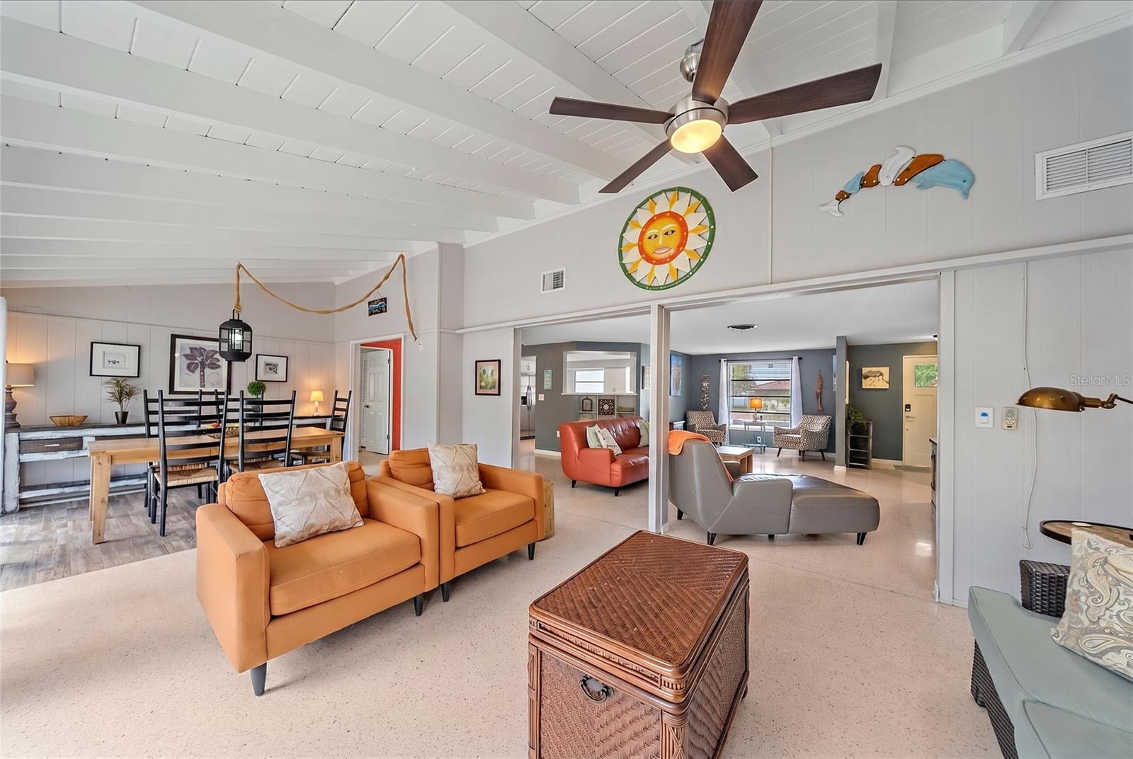 SIESTAS BAYSIDE WATERSIDE EAST - Residential