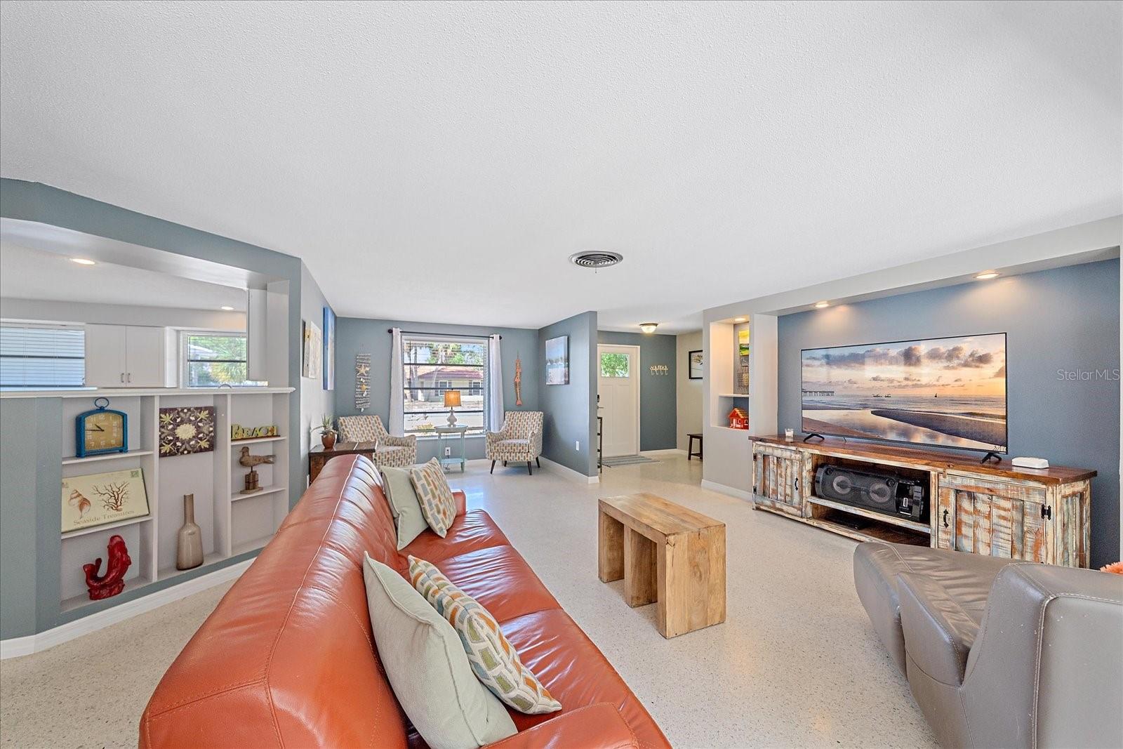 SIESTAS BAYSIDE WATERSIDE EAST - Residential