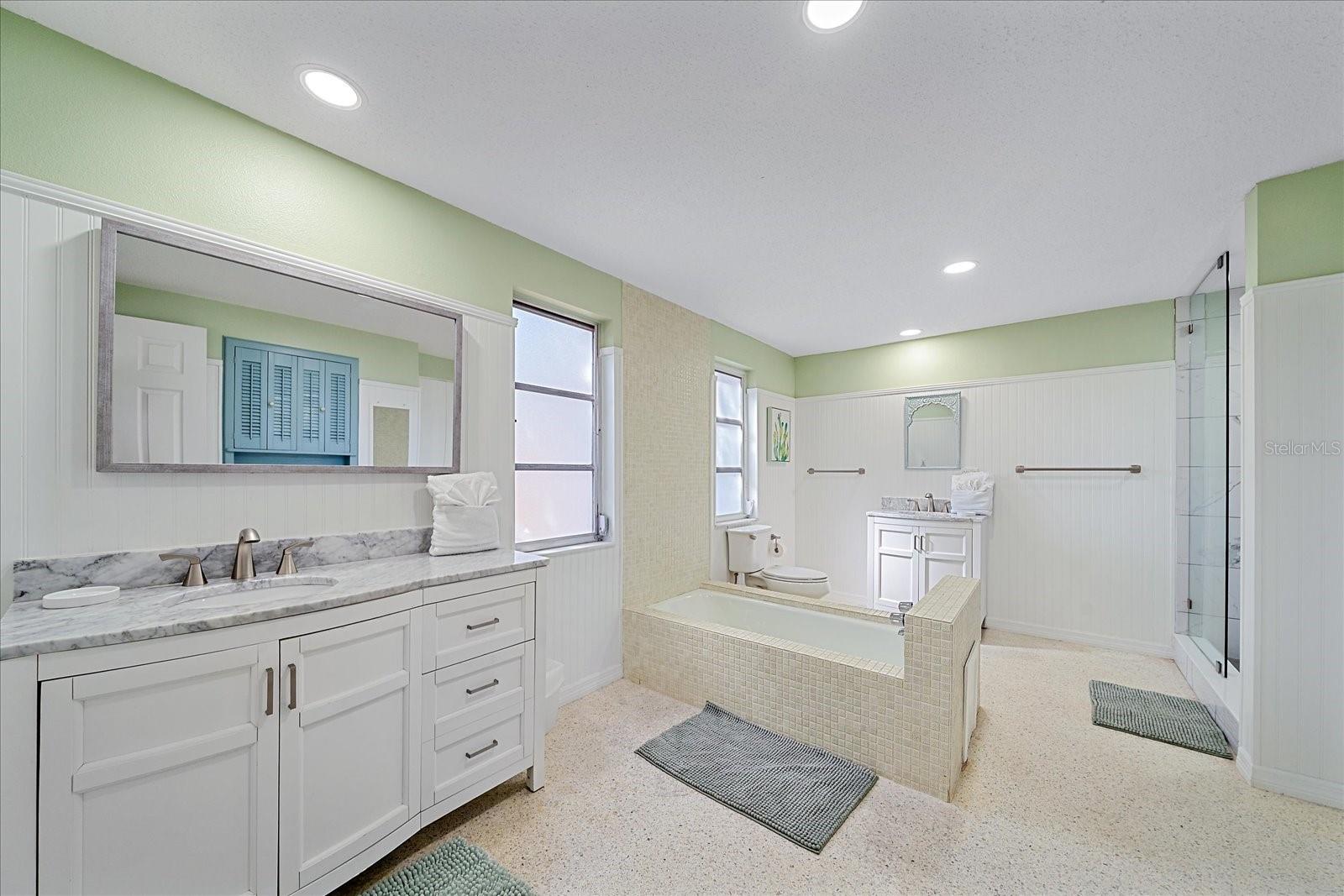 SIESTAS BAYSIDE WATERSIDE EAST - Residential