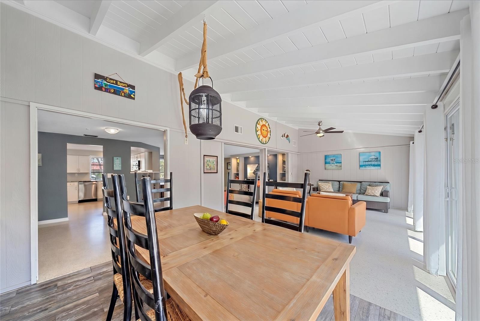 SIESTAS BAYSIDE WATERSIDE EAST - Residential