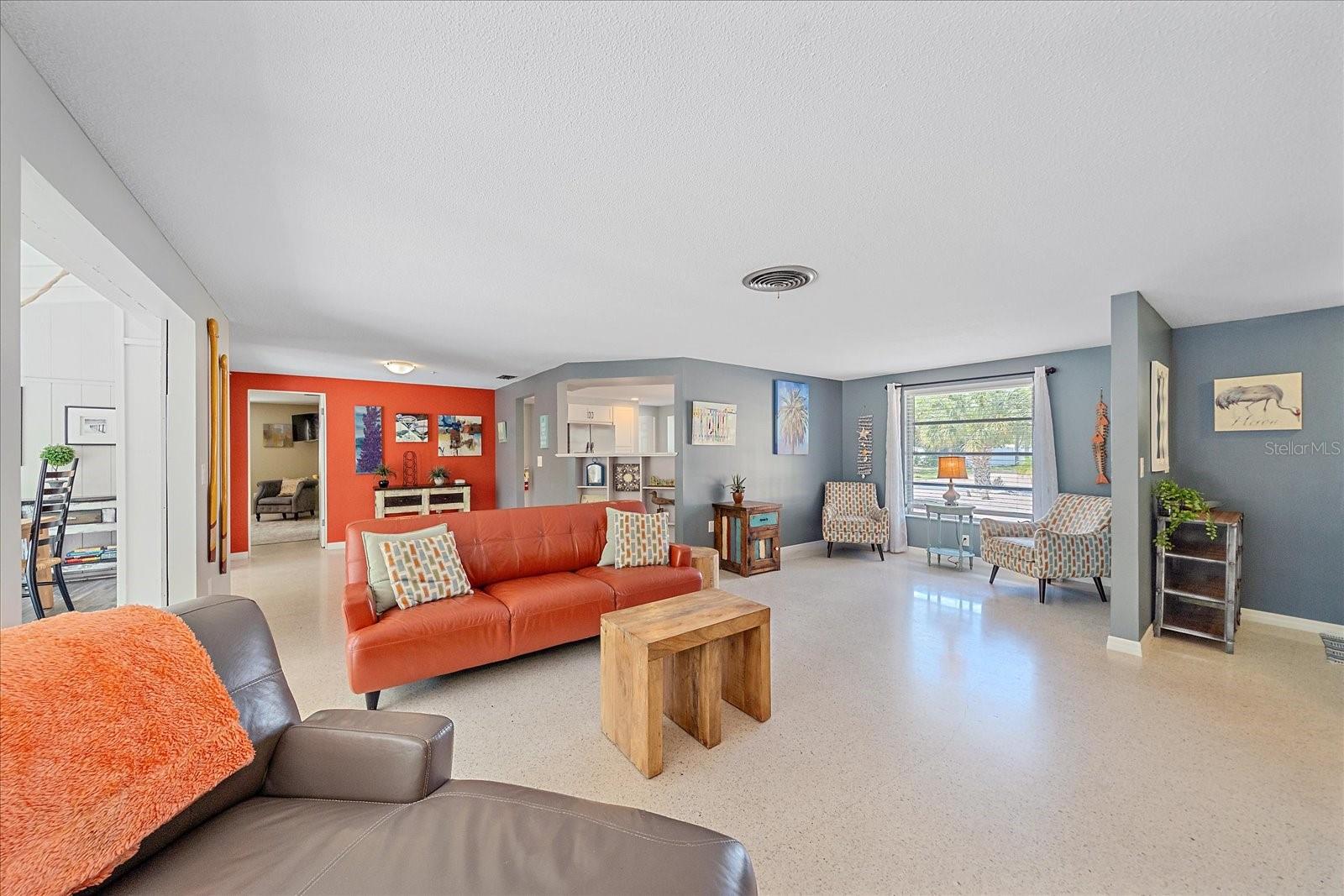 SIESTAS BAYSIDE WATERSIDE EAST - Residential