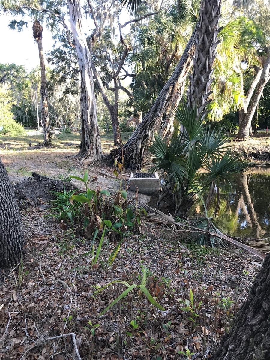 SARASOTA-VENICE CO RIVER SUB - Land