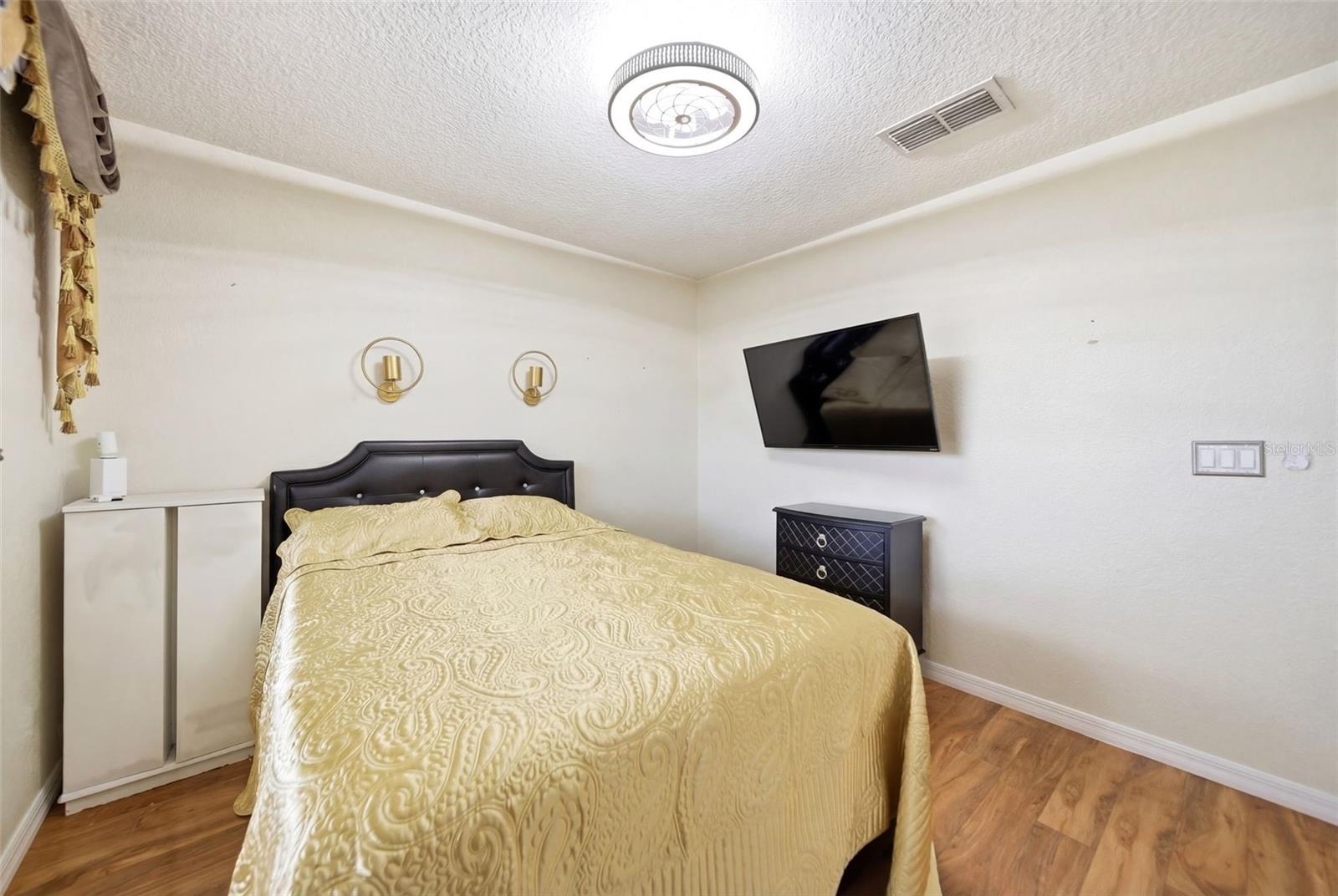 BRISTOL COVE AT DEER CREEK PH 2 - Residential