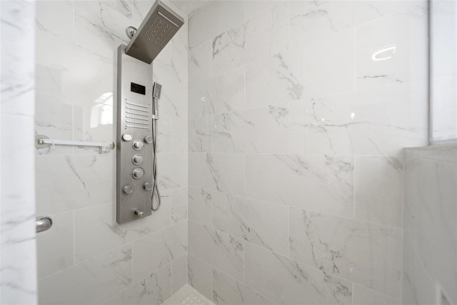 BRISTOL COVE AT DEER CREEK PH 2 - Residential