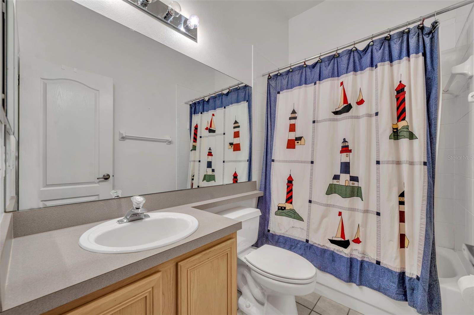 WATERFORD LAKES TR N25A PH 01 - Residential