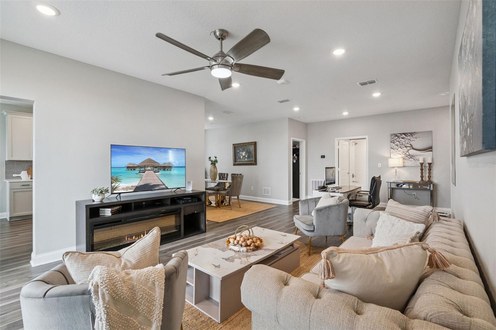 GATHERINGS AT LAKE NONA - Residential