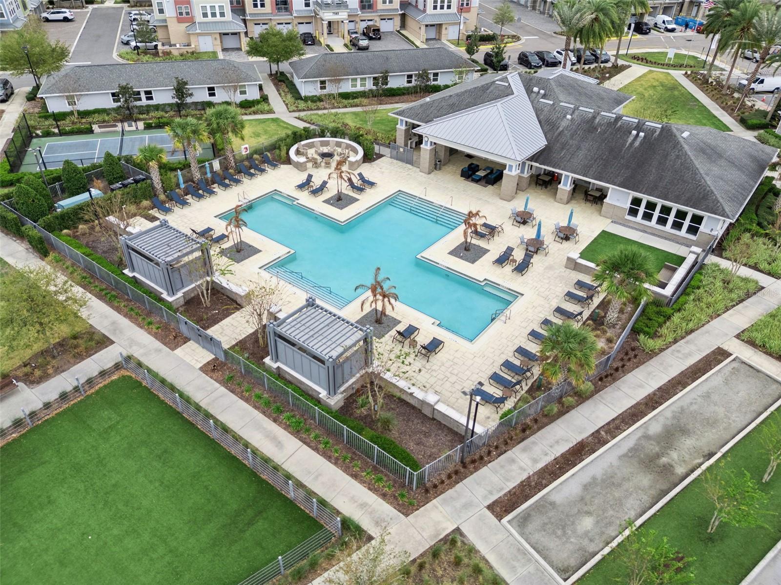 GATHERINGS AT LAKE NONA - Residential