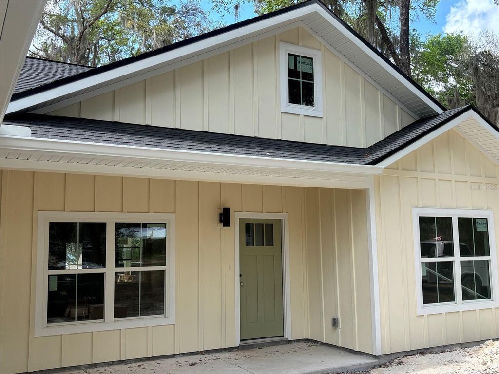 Photo of 332 SE 3rd Avenue, Melrose, FL 32666 (MLS # GC539099)