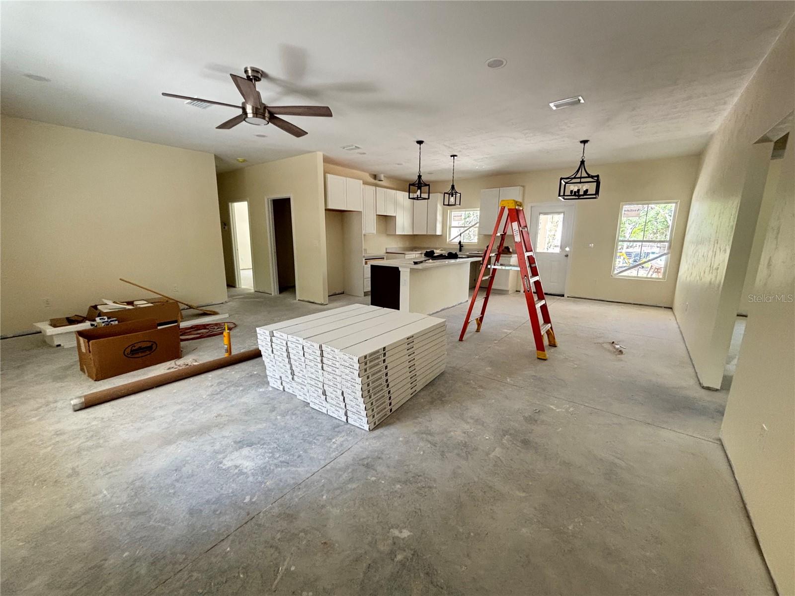 SEMINOLE RIDGE - Residential