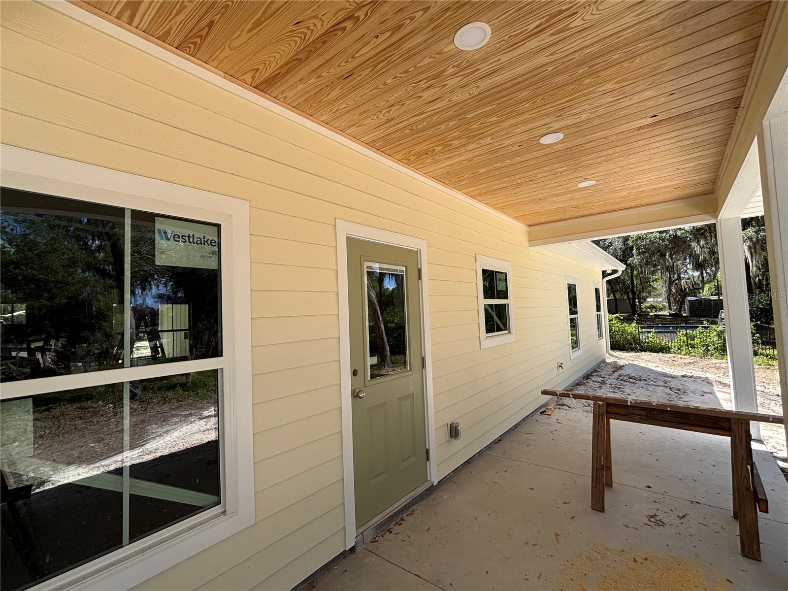 SEMINOLE RIDGE - Residential