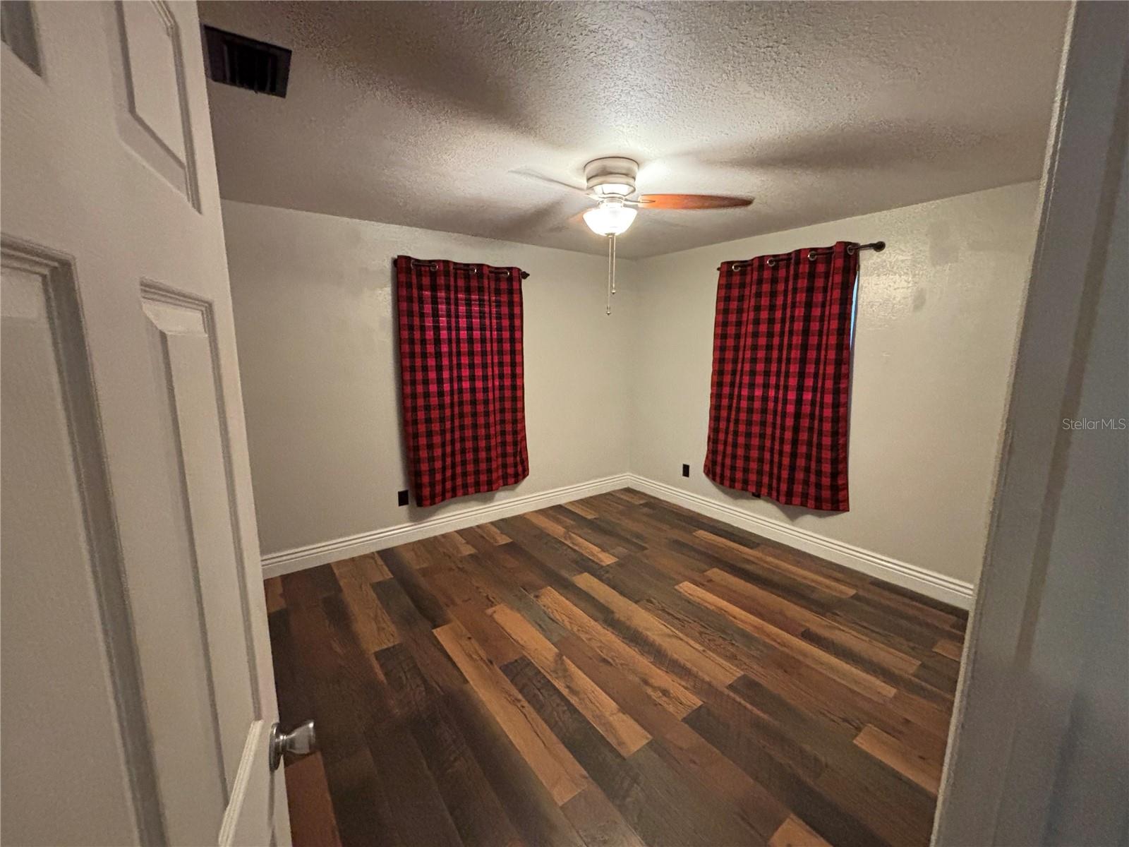 HARBOR VISTA - Residential