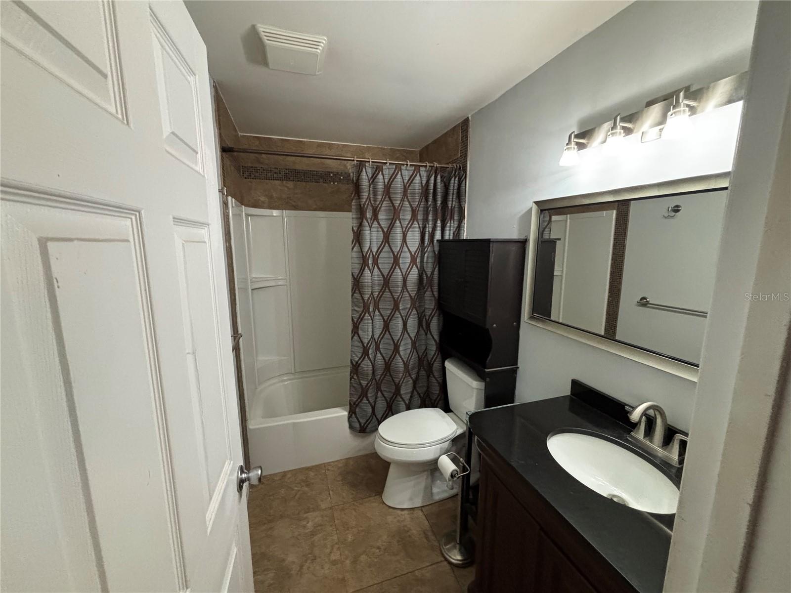 HARBOR VISTA - Residential