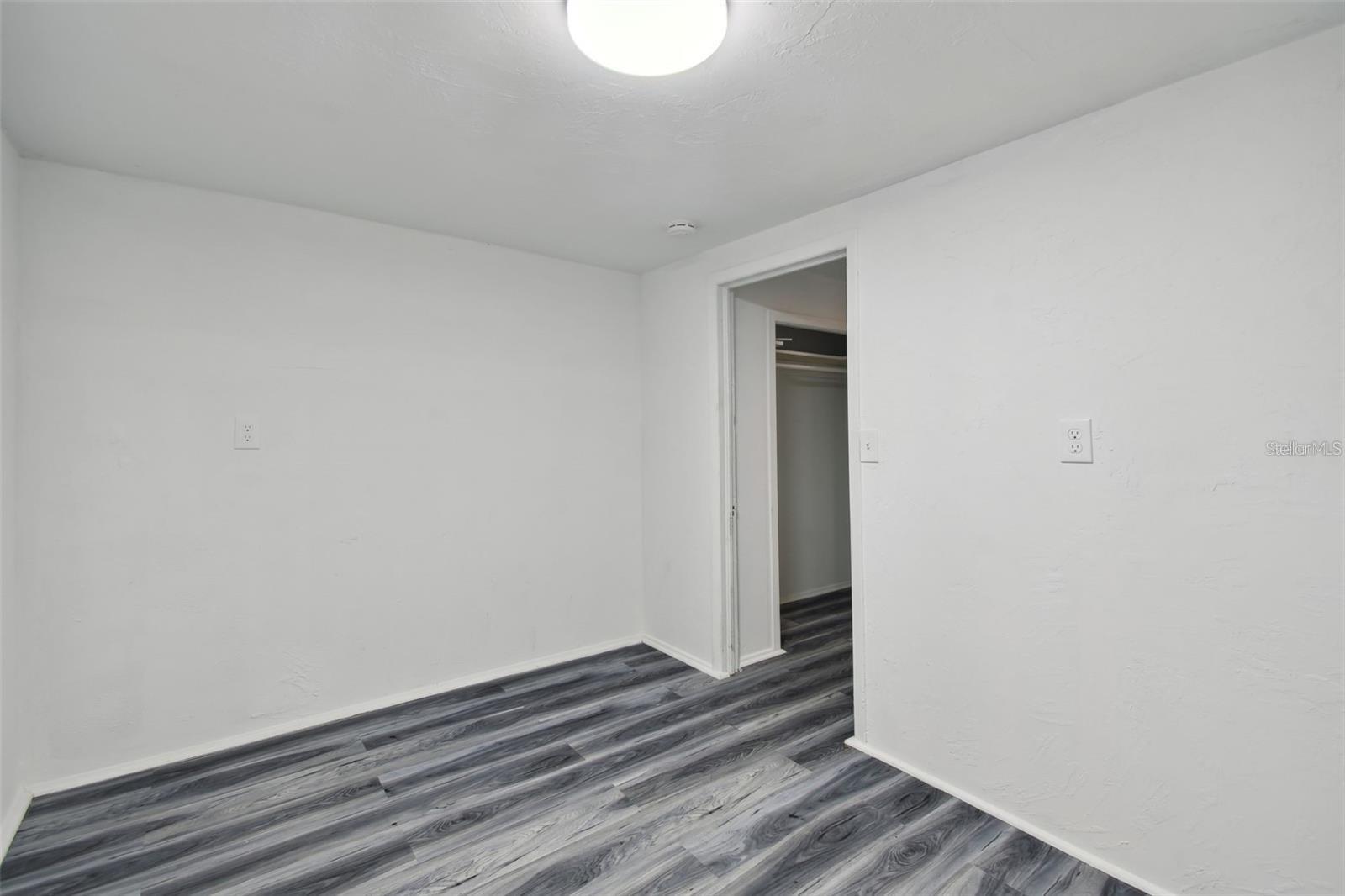 FAIRVIEW PARK - Residential Income
