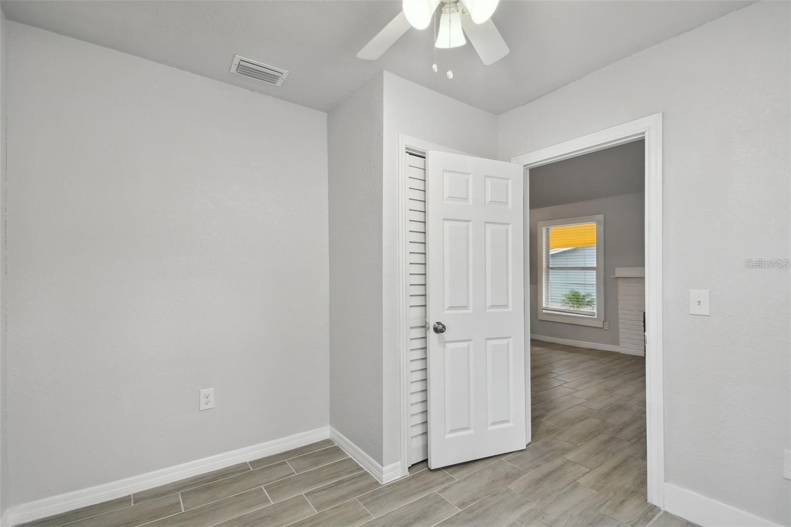 FAIRVIEW PARK - Residential Income