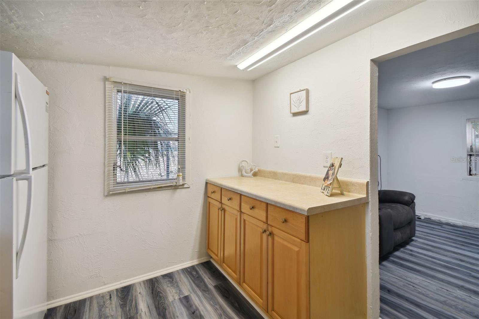FAIRVIEW PARK - Residential Income