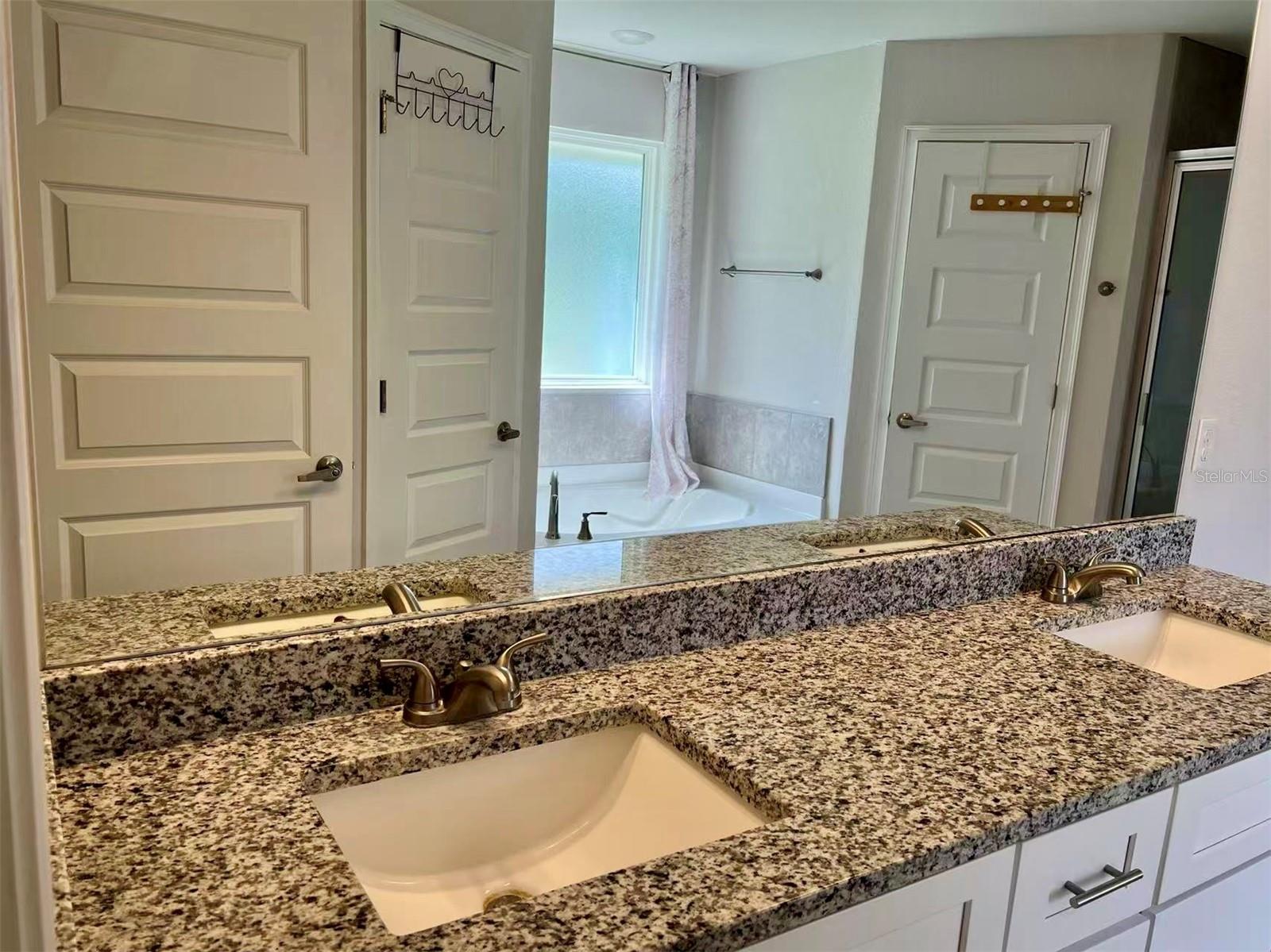 FOREST PLANTATION - Residential