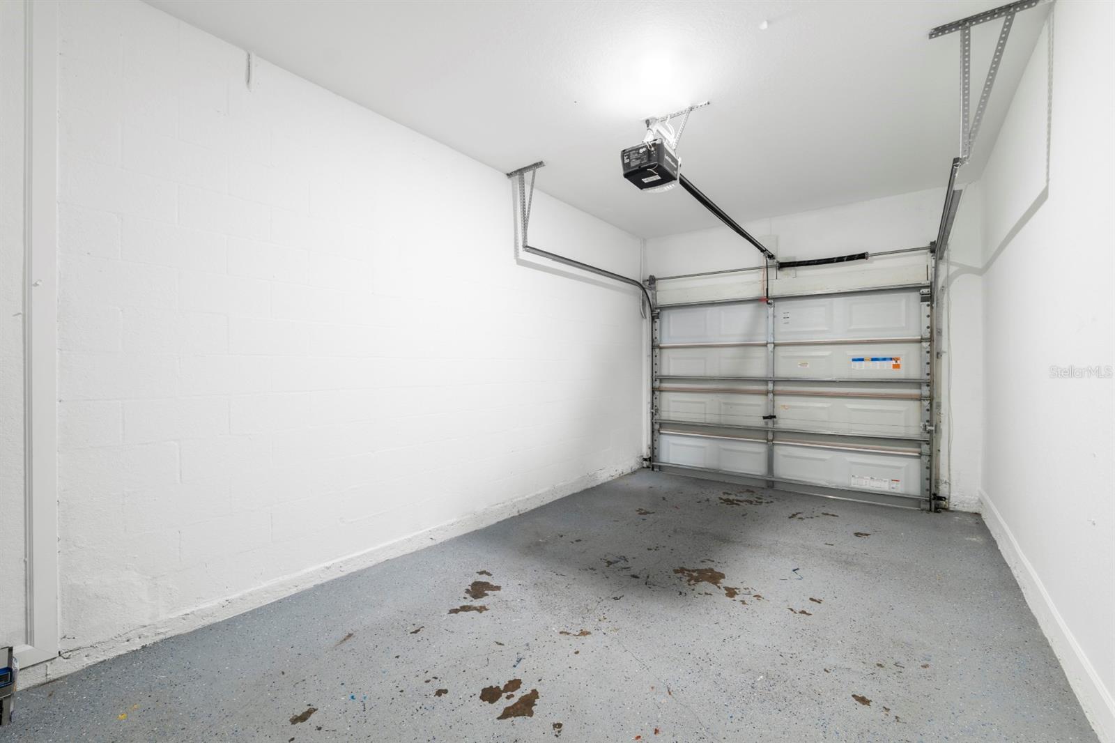 BAY AT CYPRESS CREEK - Residential Lease