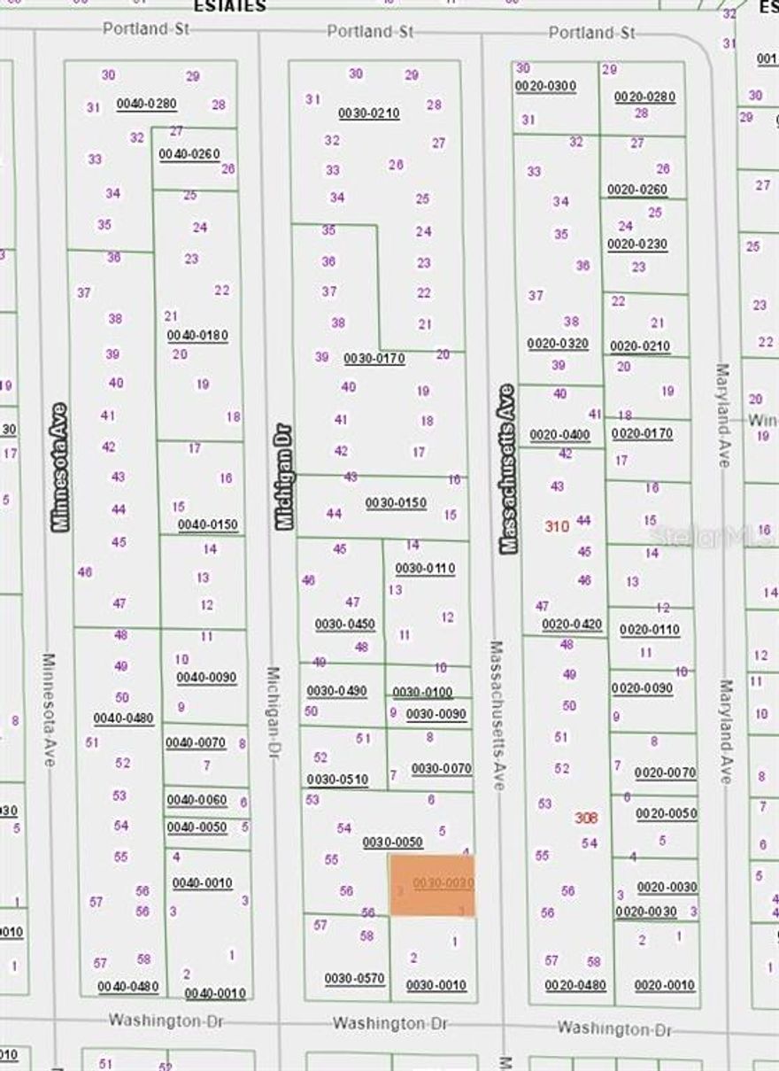 EXCELLENT HOME SITE. ELECTRICITY NEARBY. GROWING COMMUNITY AREA. GREAT FOR A BUILDER OR FIRST TIME HOME BUYER. SHORT RIDE TO CENTER OF TOWN FOR ALL SHOPPING AND DINING NEEDS. OWNER FINANCING AVAILABLE.