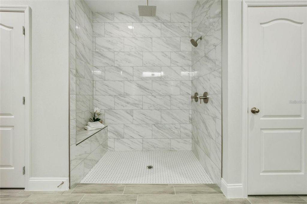 Photo of 515 Everest Way, Kissimmee, FL 34758 (MLS # S5128145)