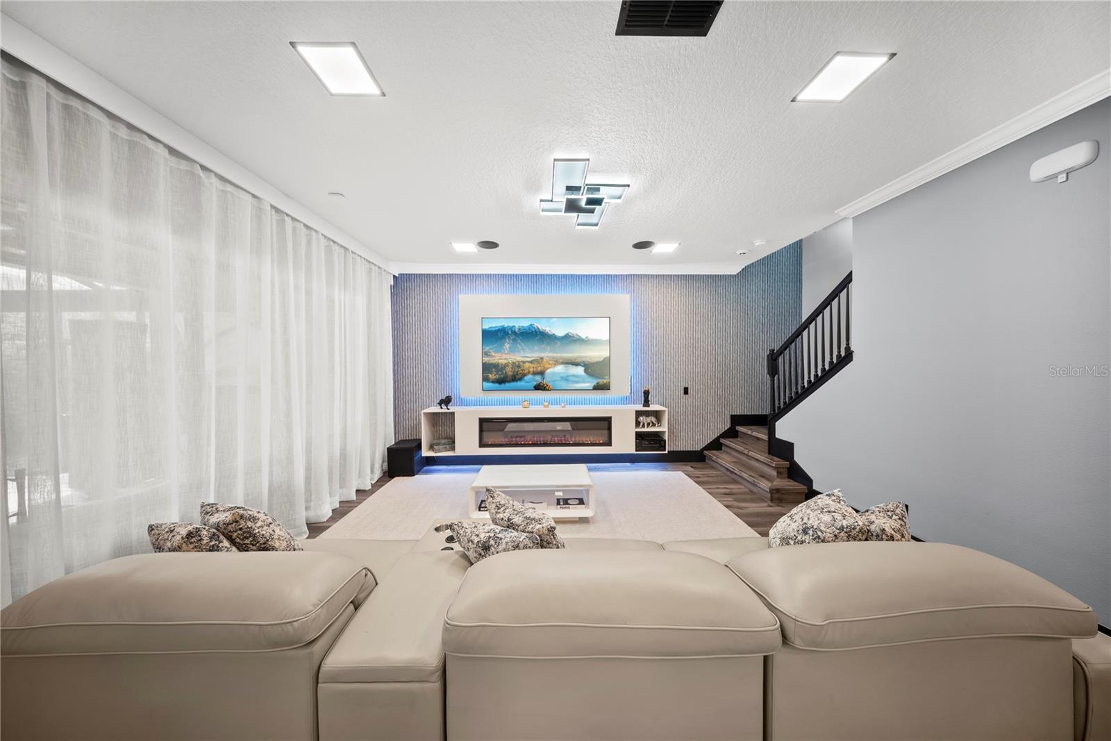 ROYAL LEGACY ESTATES - Residential