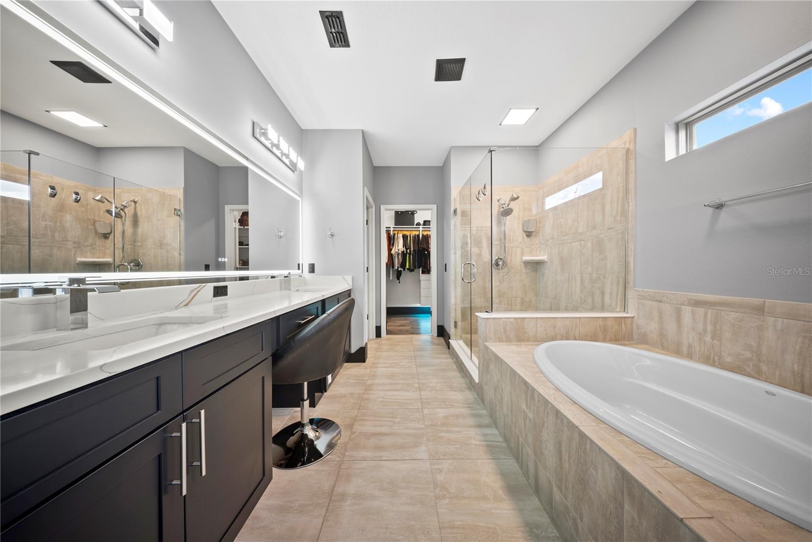 ROYAL LEGACY ESTATES - Residential
