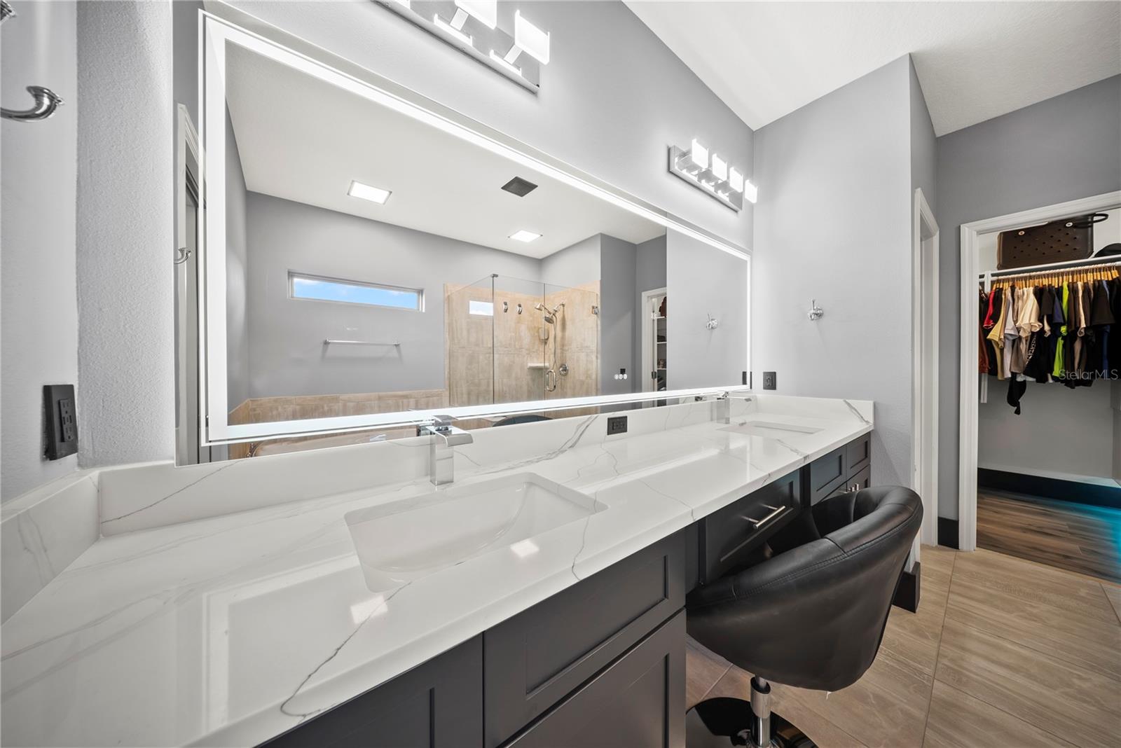ROYAL LEGACY ESTATES - Residential