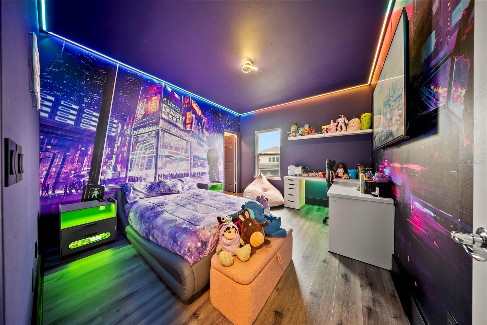 ROYAL LEGACY ESTATES - Residential