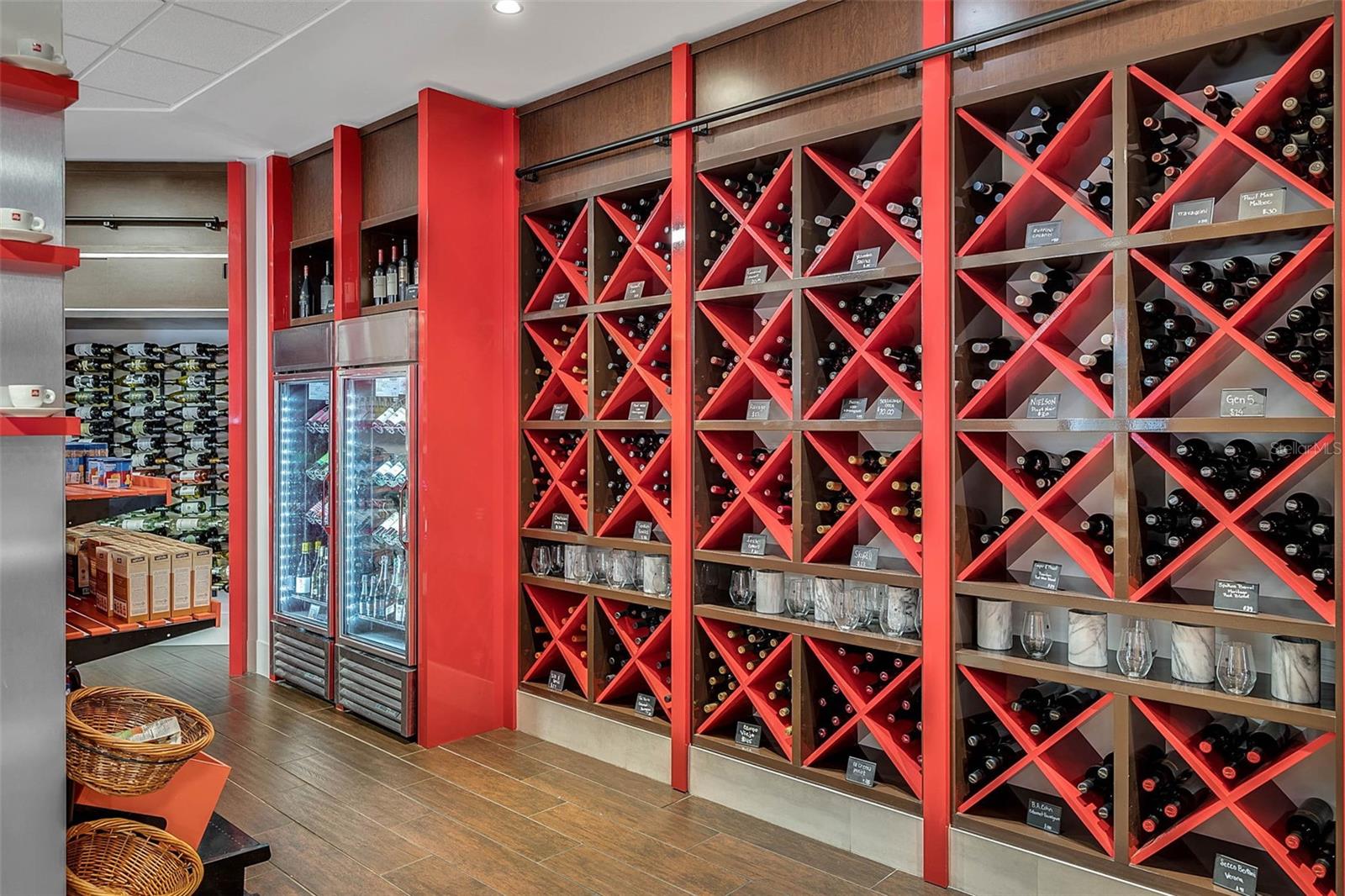 GROVE RESIDENCE & SPA HOTEL CONDO 1 - Residential