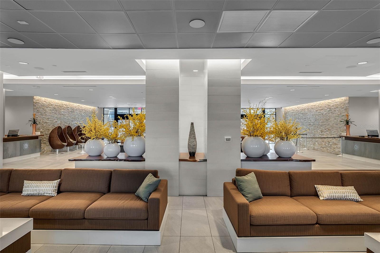 GROVE RESIDENCE & SPA HOTEL CONDO 1 - Residential