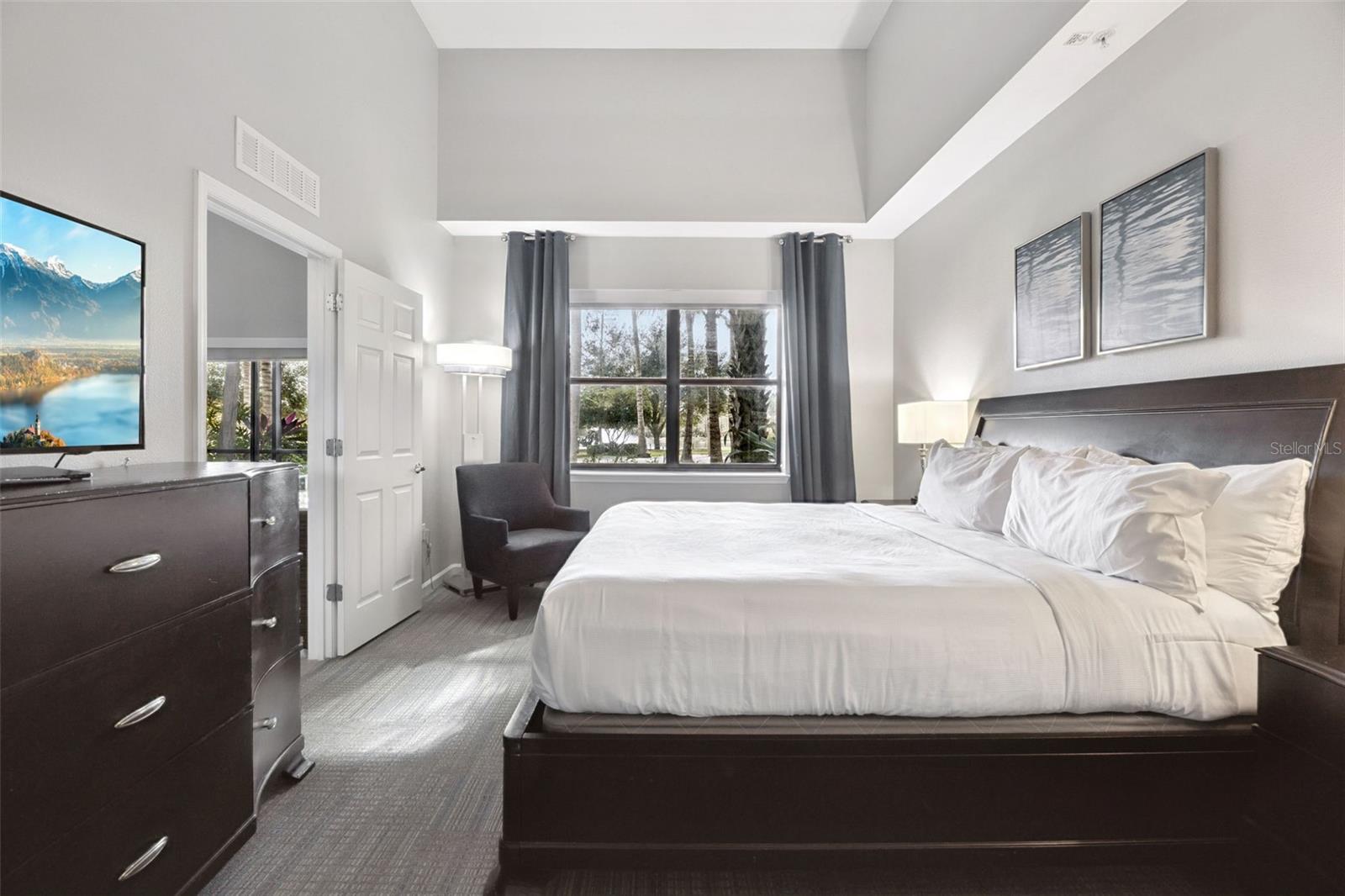 GROVE RESIDENCE & SPA HOTEL CONDO 1 - Residential